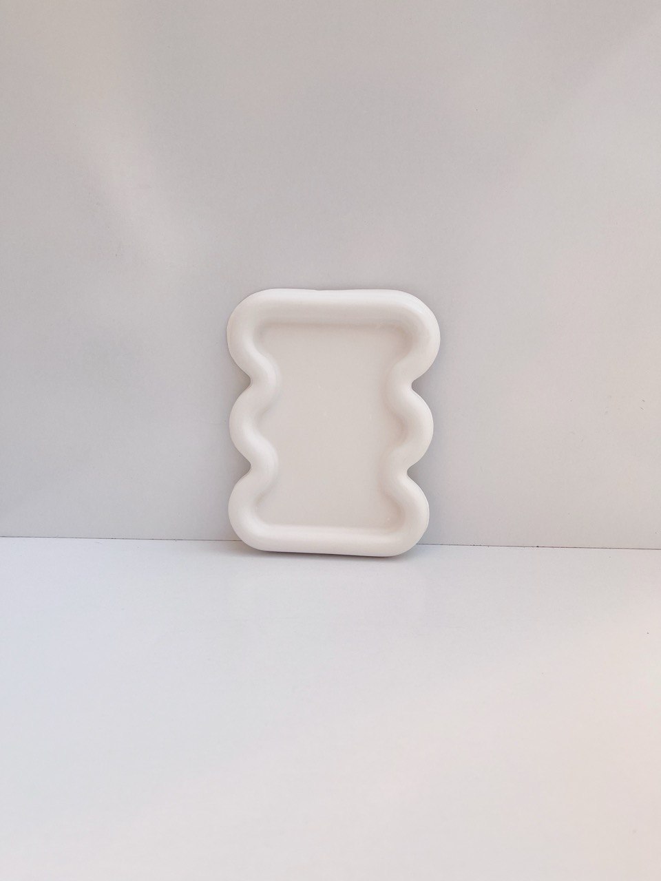 تولید شیپ عکاسی با استفاده از رزین و سنگ مصنوعی 2 | آرت دیما