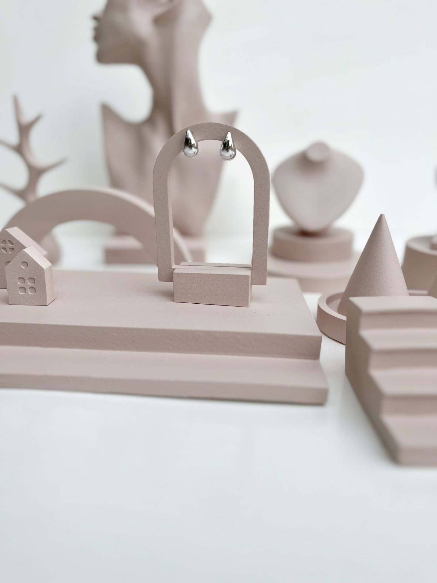 استند طلا چیست ؟ | آرت دیما